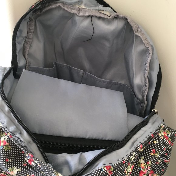 Vintage Flower Lace Backpack - Picture 5 of 6